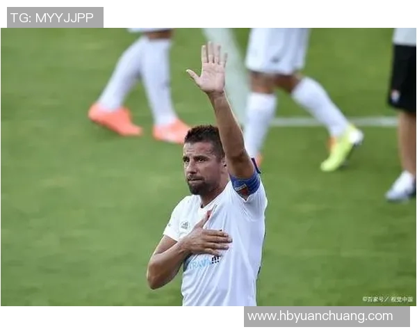 足坛群星谢幕回顾那些告别绿茵场的传奇瞬间